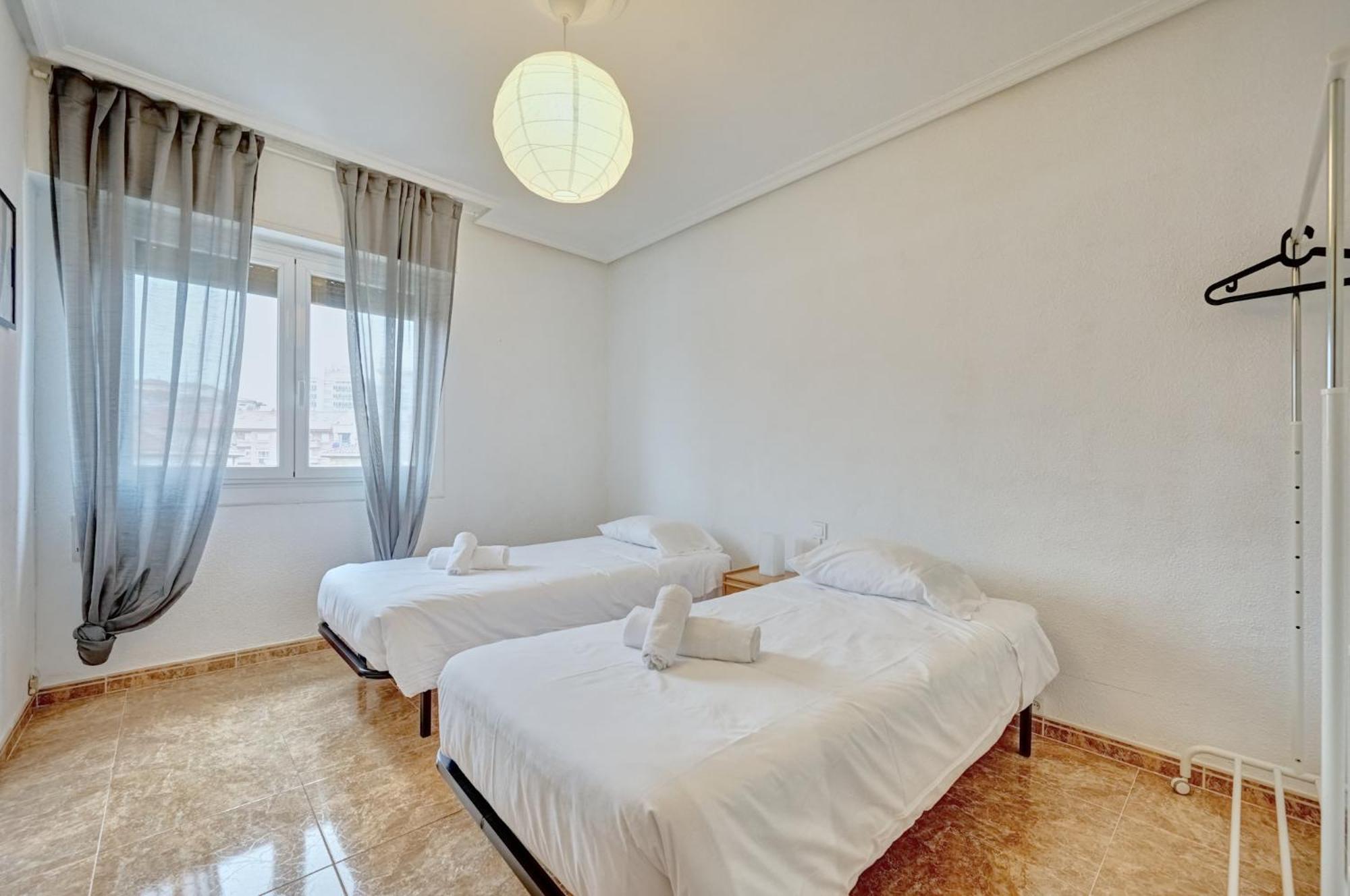 Chestnut By Clabao Apartment Haro Exterior photo