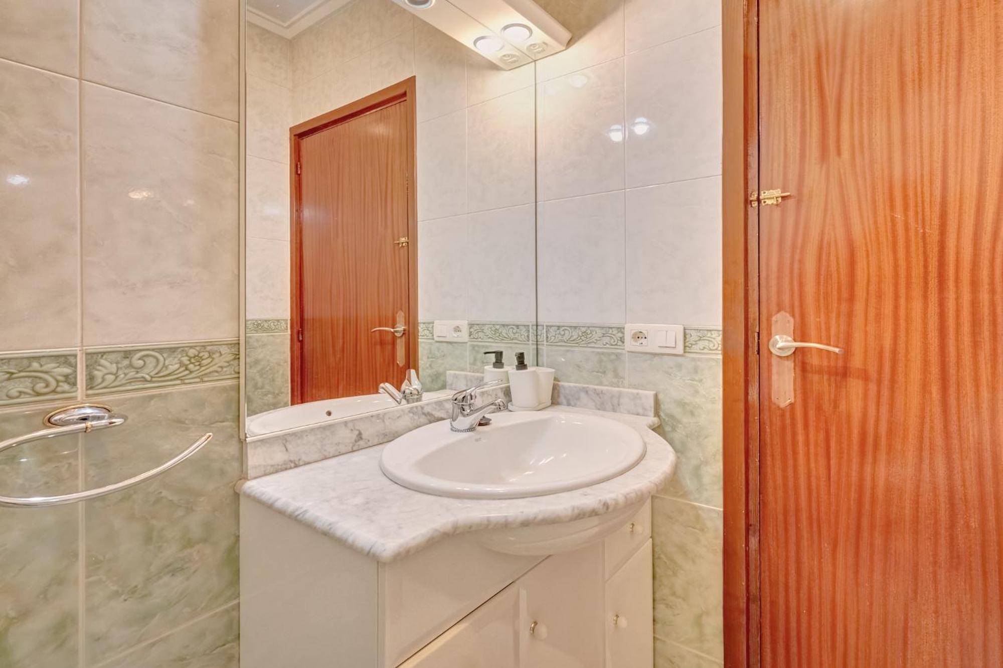 Chestnut By Clabao Apartment Haro Exterior photo