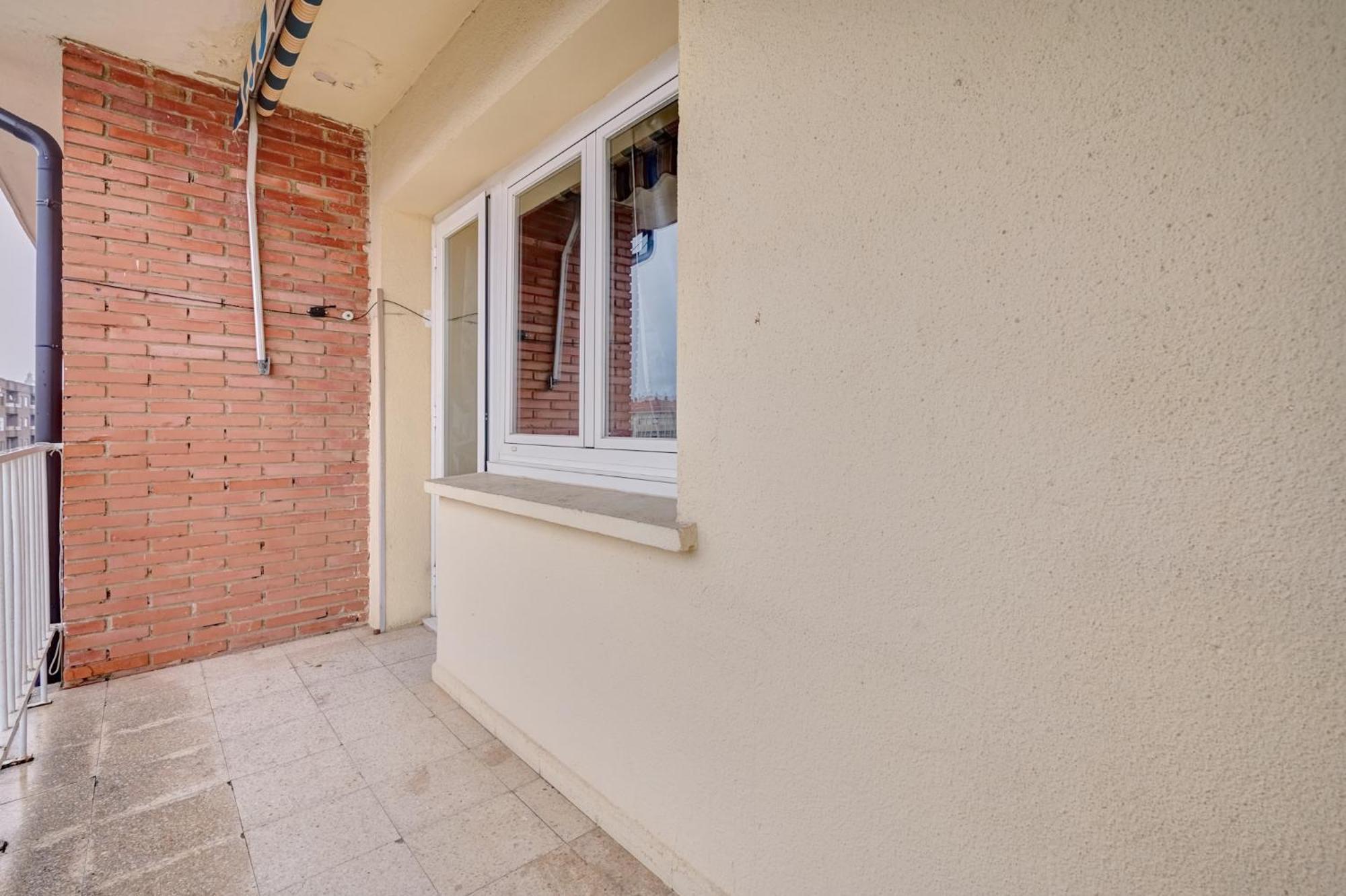 Chestnut By Clabao Apartment Haro Exterior photo